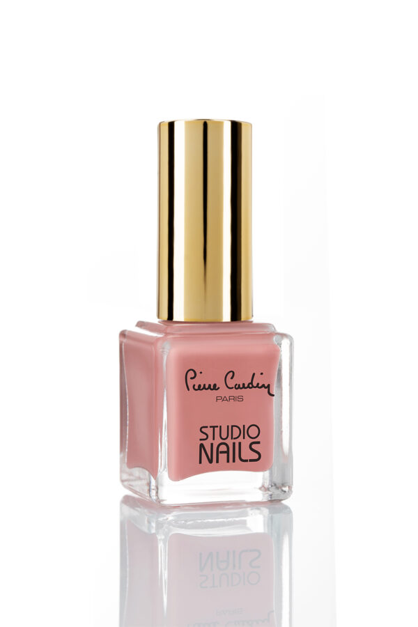 Studio Nails nail polish